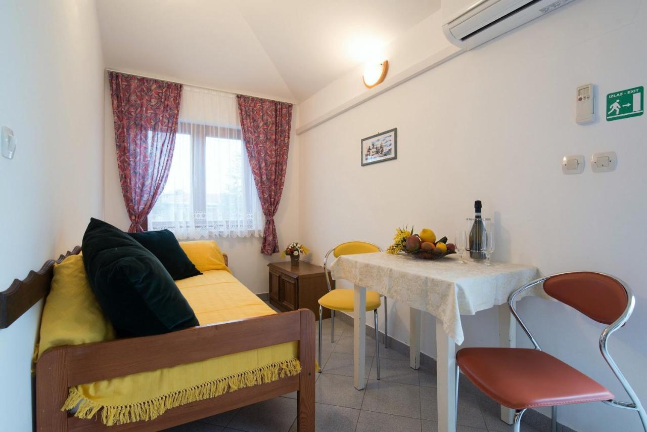 Punta Pegolota Apartment *
